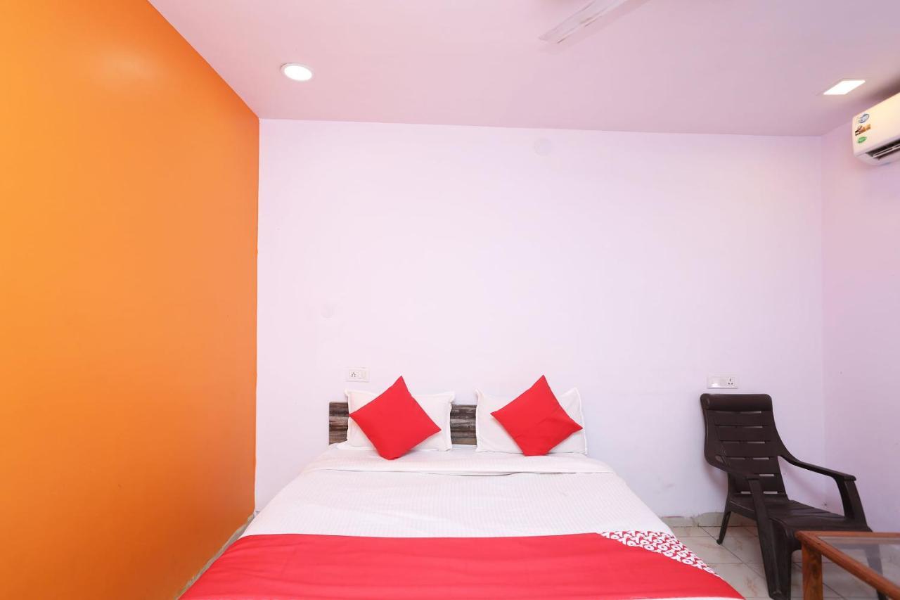 Oyo 37533 Hotel Ashirwad ジャバルプル エクステリア 写真